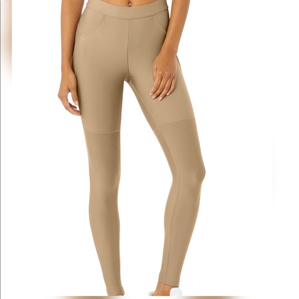 Alo High Waist BRAND NEW High-Waist 4 Pocket Utility Legging